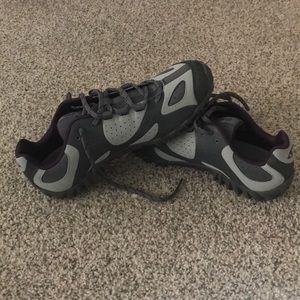 Indoor cycling shoes